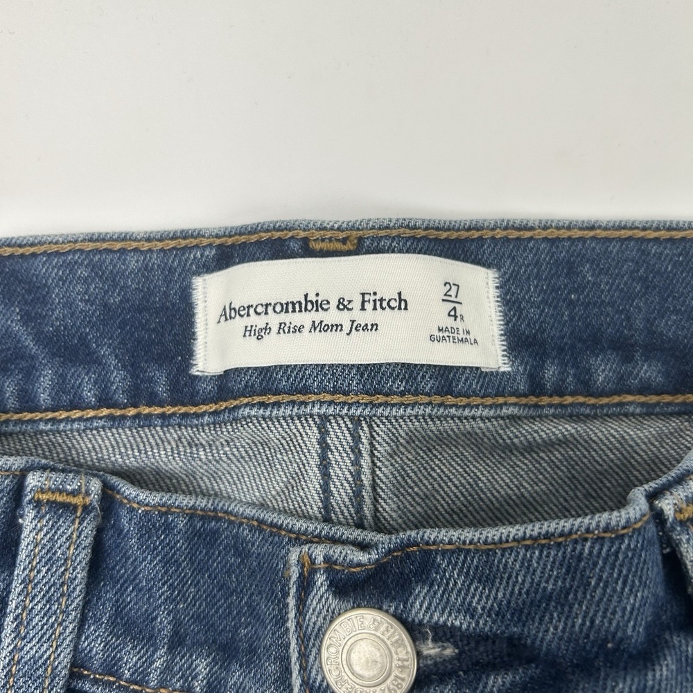 NWT Abercrombie & Fitch High Rise Mom Denim Blue Jeans Sz 27 / 4 Distressed - Picture 6 of 14